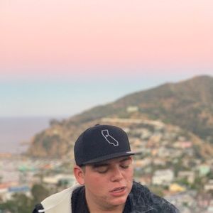 Meet your Posher, Alejandro